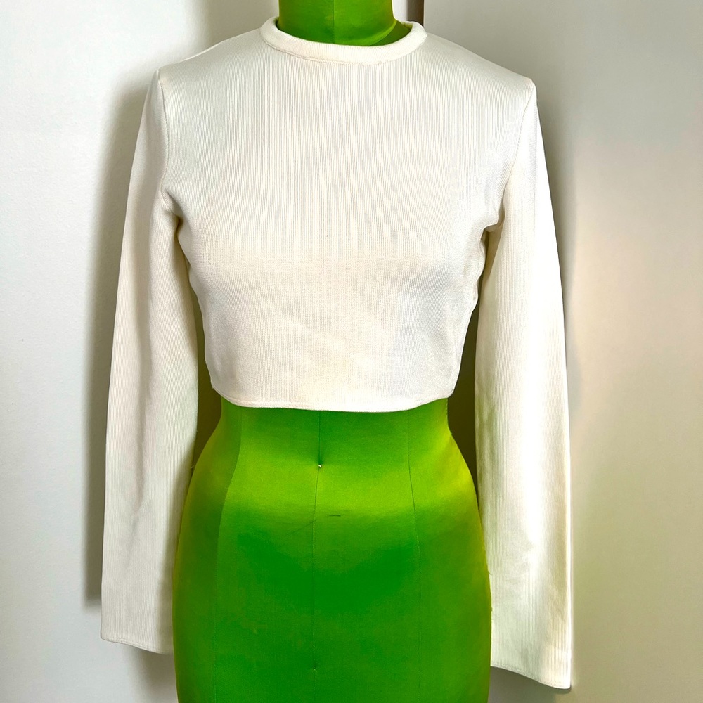 ZARA cropped l/s knit top size L